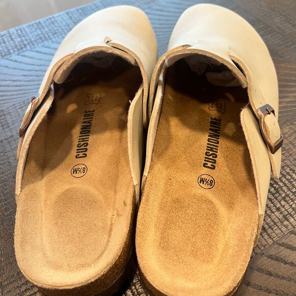 Cushionaire sandal clog beige 8.5 women - Picture 4 of 6